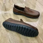 Mocassin homme cuir souple marron Dolcino – vue latérale
