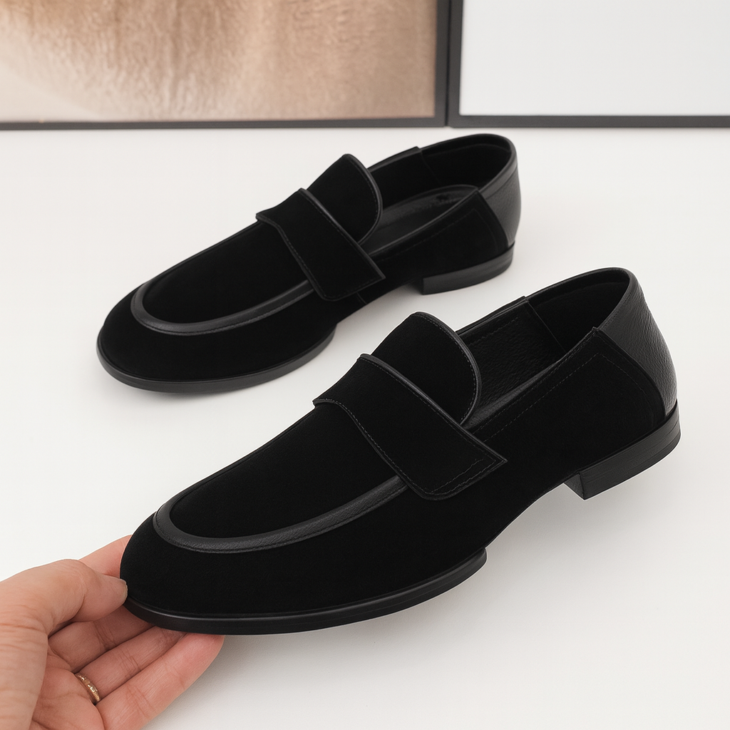 Mocassin-élégant-en-daim-noir-pour-homme Mocassin élégant en daim noir pour homme