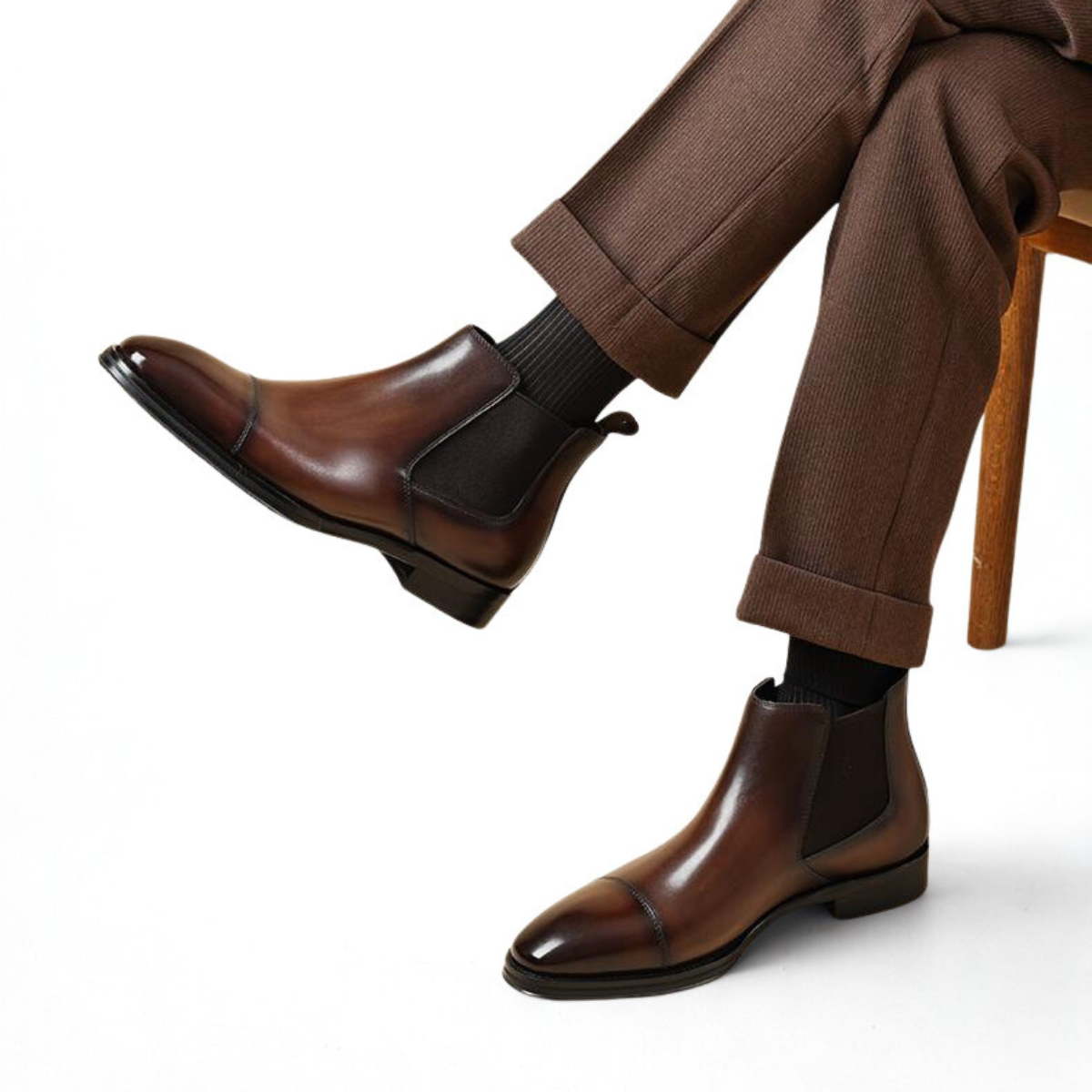 boots-marron-chelsea-homme-dolcino Boots Chelsea en cuir marron pour homme Dolcino – design classique