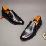 Chaussures habillées élégantes en cuir noir pour homme