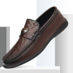 Mocassin marron Dolcino pour un style business chic