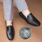 Profil mocassin homme cuir noir perforé Dolcino