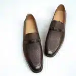 Mocassins classiques homme cuir marron avec boucle moderne